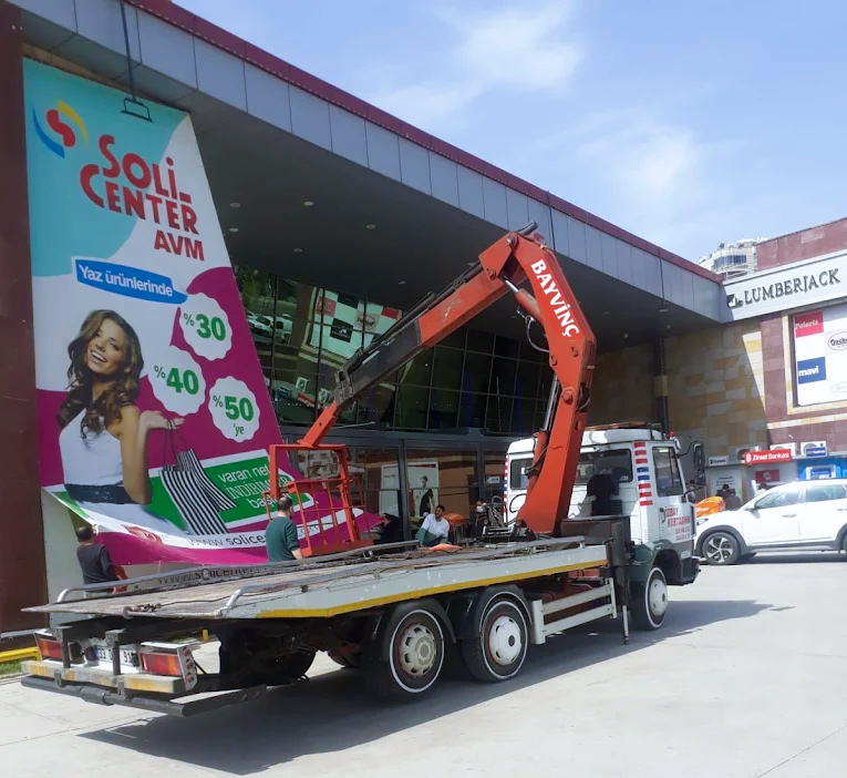 Mersin Vin&ccedil; Kiralama Reklam Tabela Montajı